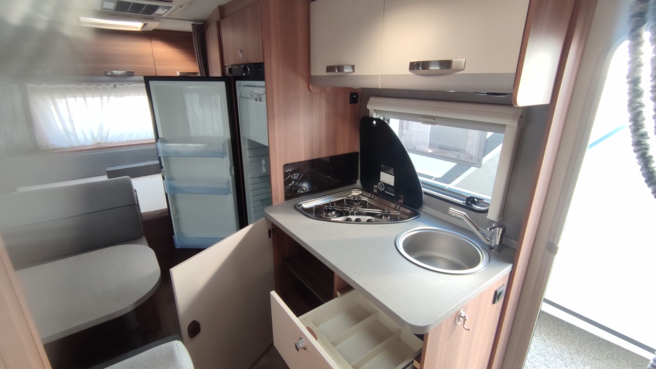 CARAVANA OCASIÓ WEINSBERG CARAONE 480 QDK