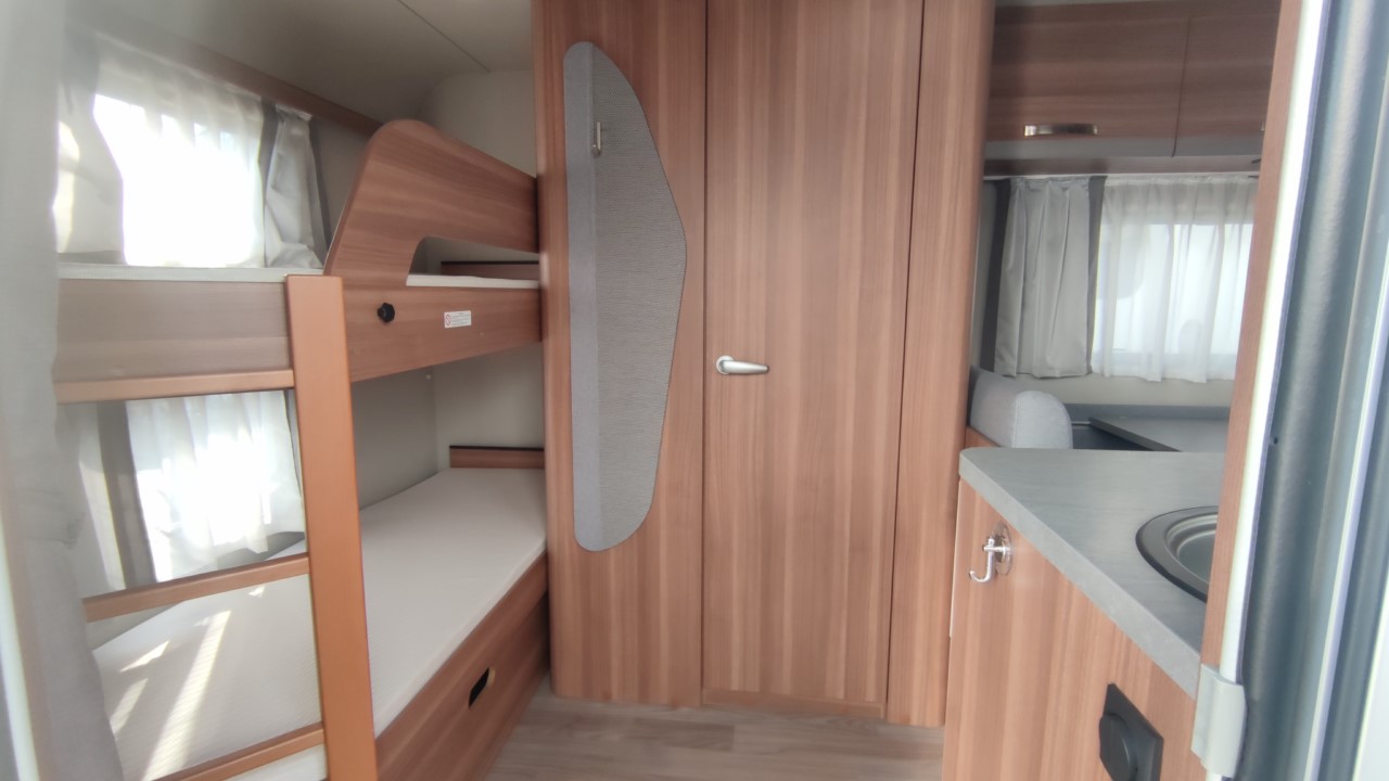 CARAVANA OCASIÓ WEINSBERG CARAONE 480 QDK