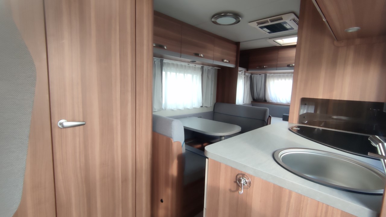 CARAVANA OCASIÓ WEINSBERG CARAONE 480 QDK