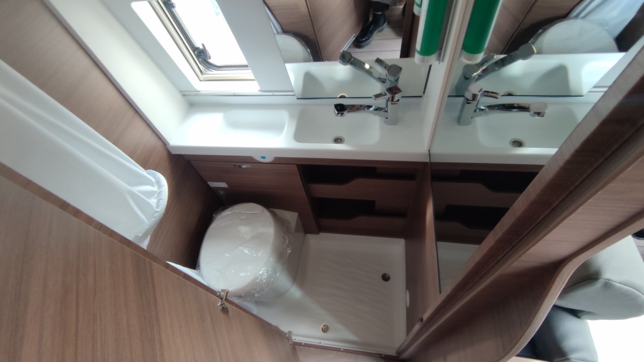 CAMPER WEINSBERG CARABUS 540 MQ EDITION FIRE