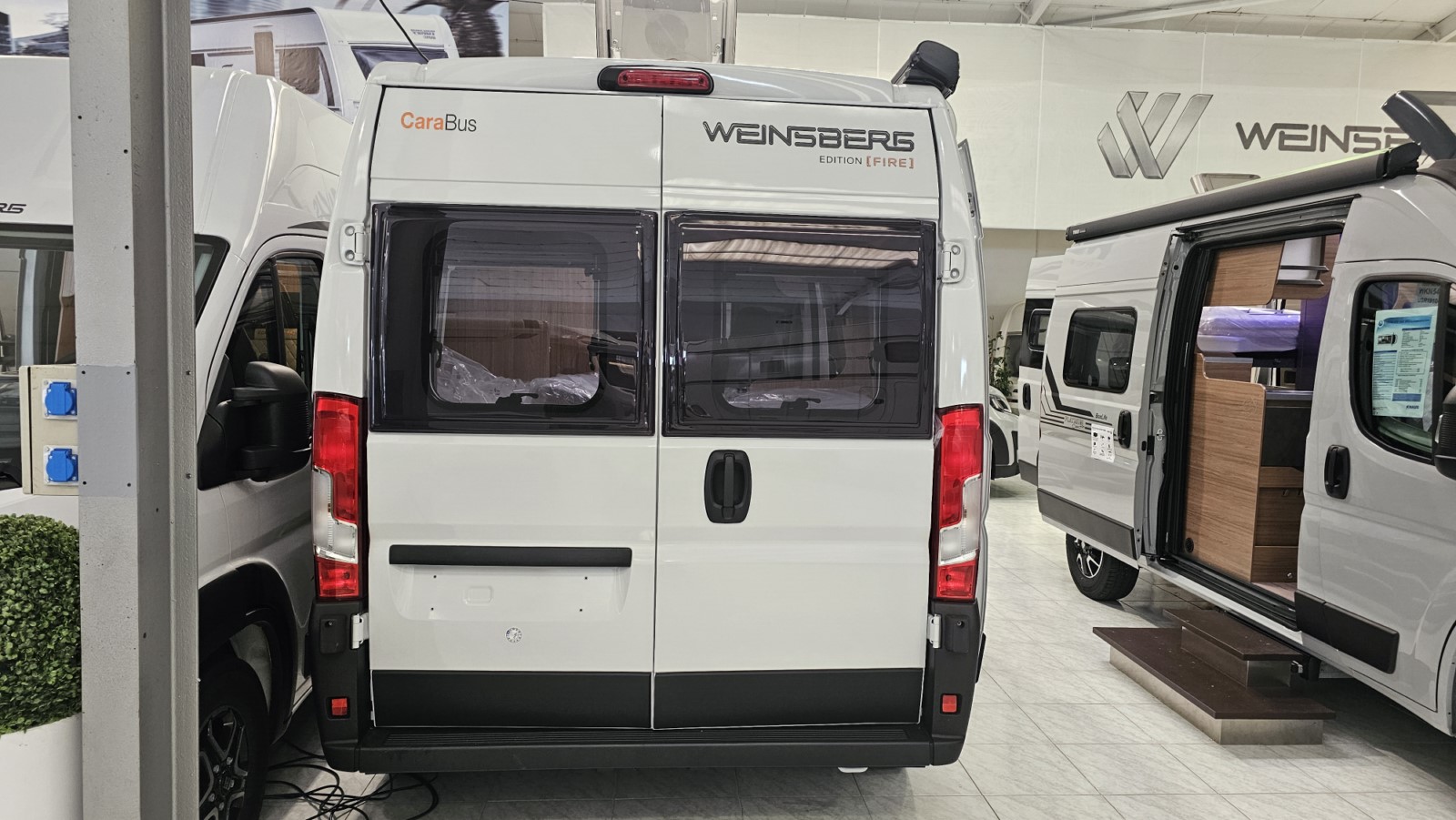 CAMPER WEINSBERG CARABUS 540 MQ