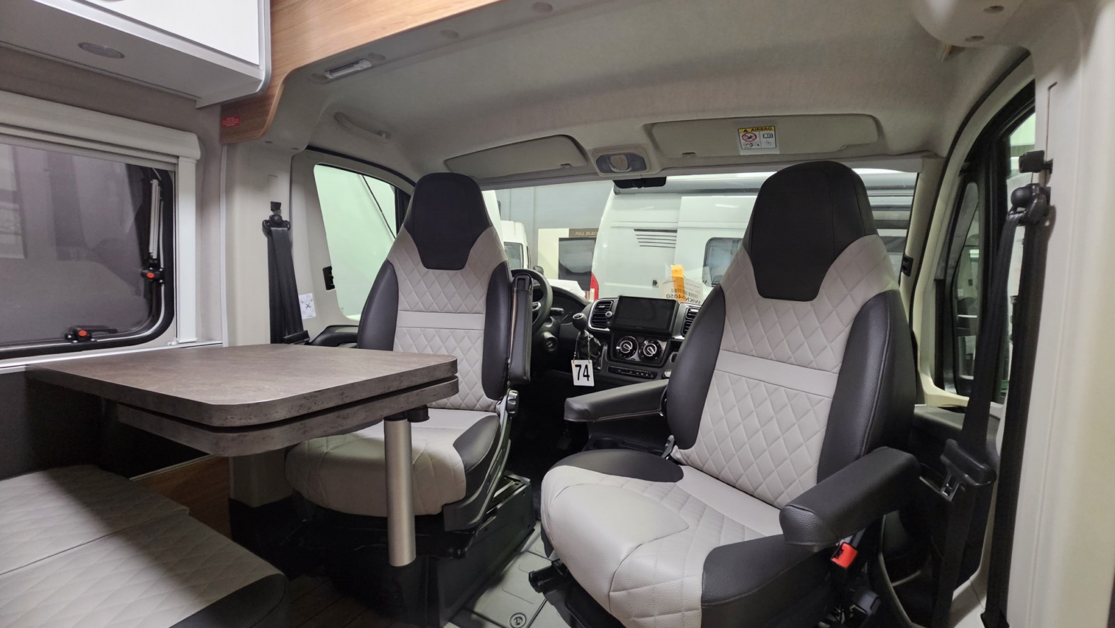 CAMPER WEINSBERG CARABUS 540 MQ