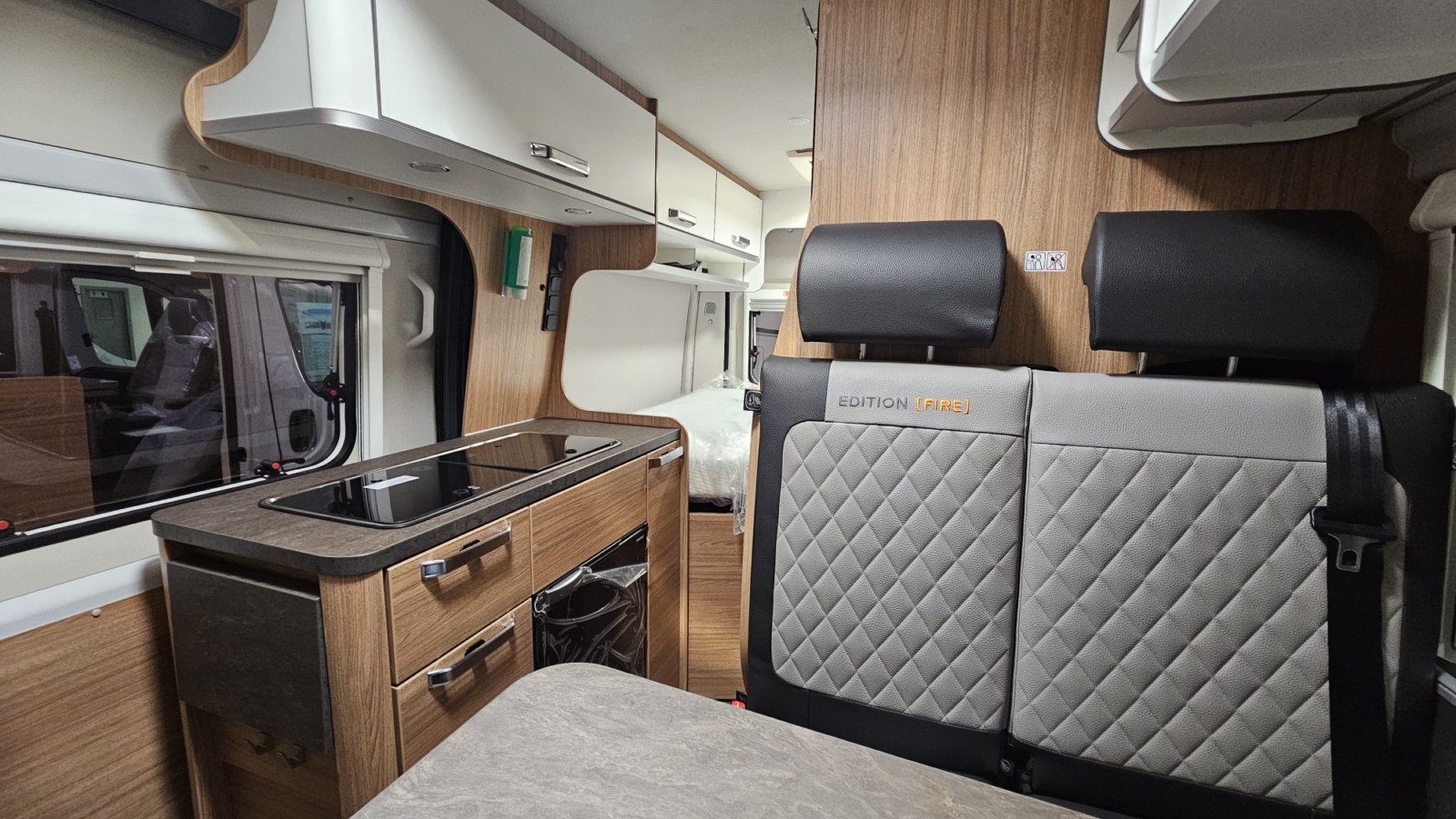 CAMPER WEINSBERG CARABUS 540 MQ