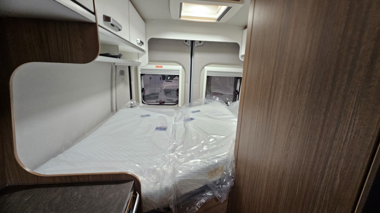 CAMPER WEINSBERG CARABUS 540 MQ