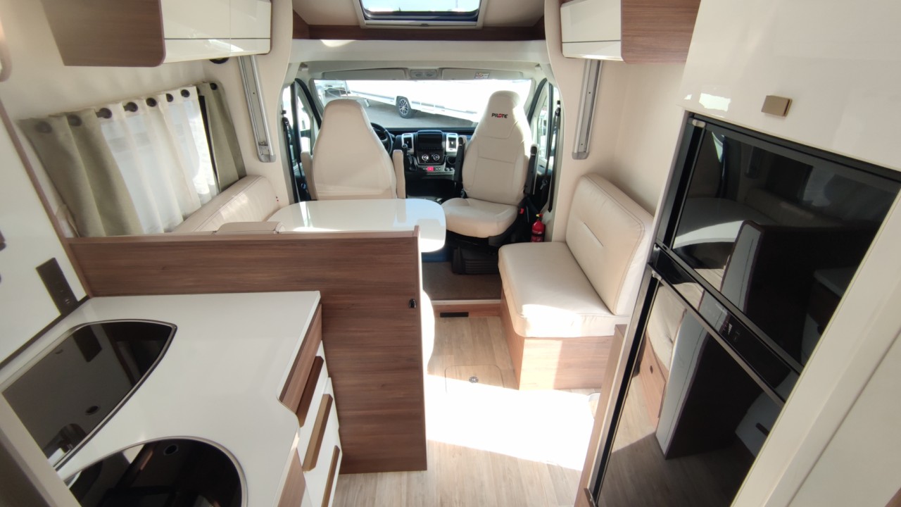 AUTOCARAVANA OCASIÓ PILOTE P746C
