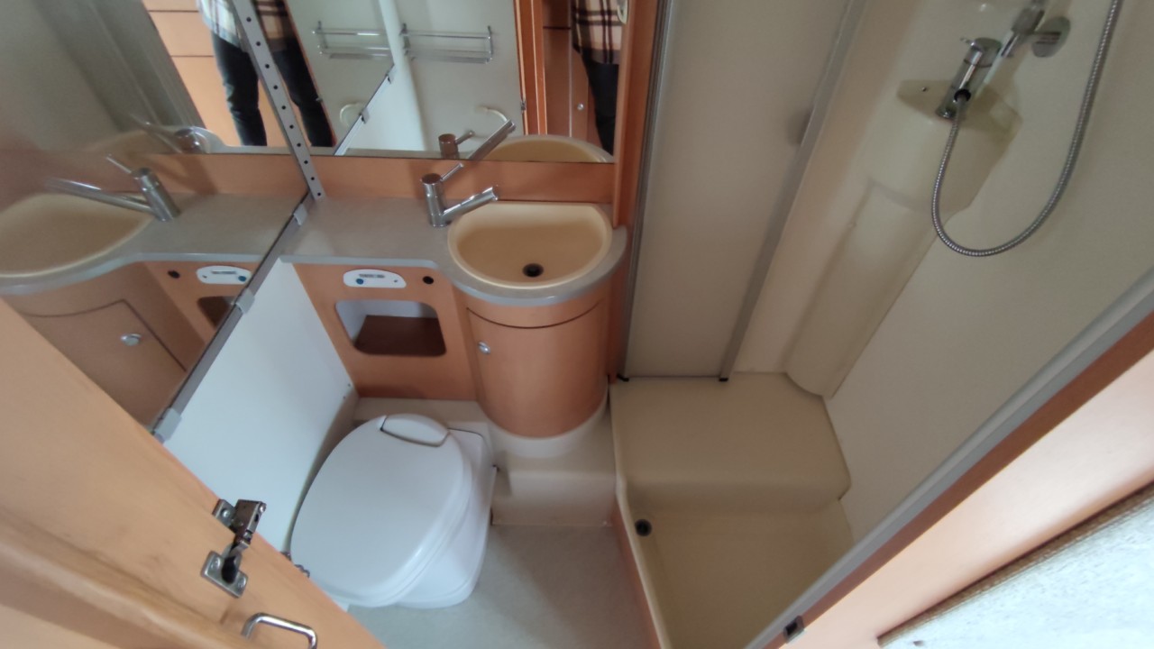 AUTOCARAVANA SEGONA MÀ HYMER BC 504