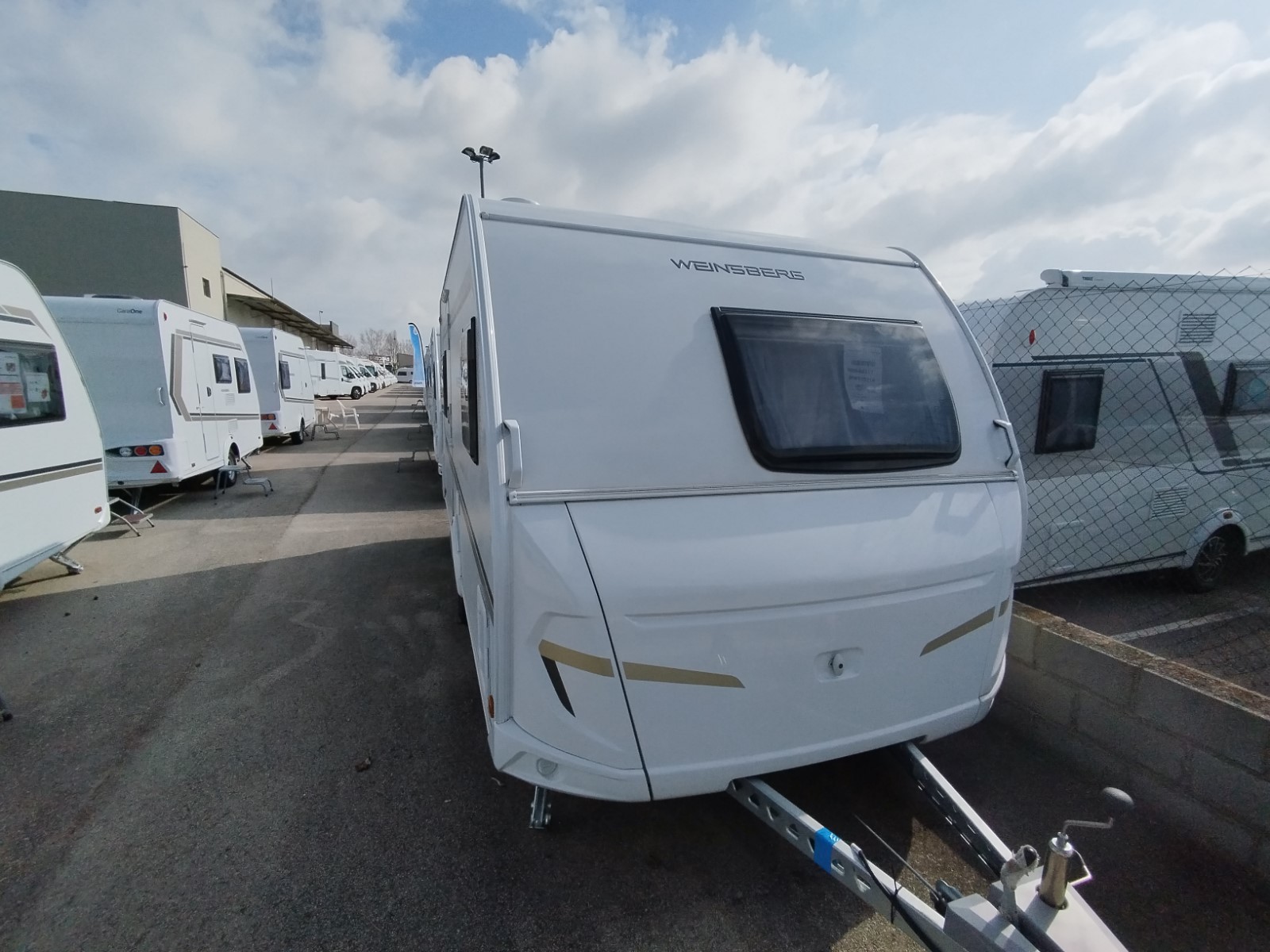 CARAVANA WEINSBERG CARAONE 450 FU
