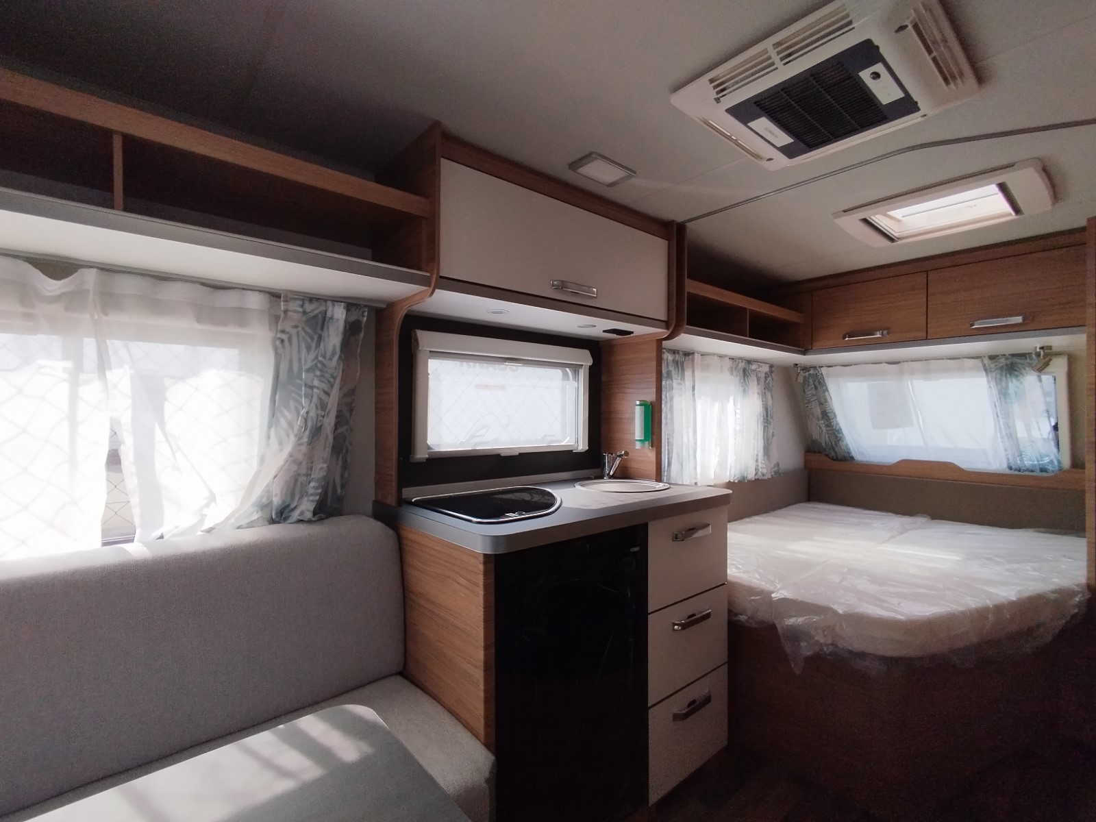 CARAVANA WEINSBERG CARAONE 450 FU