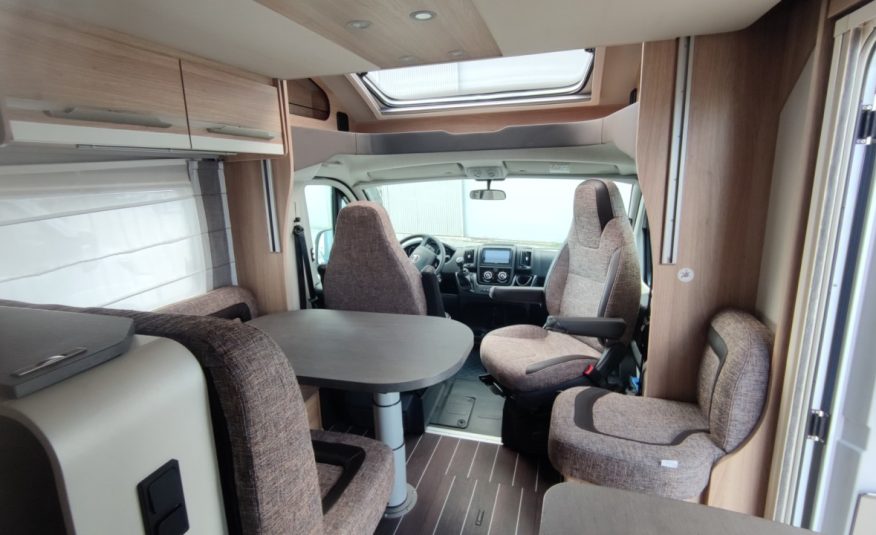 AUTOCARAVANA SEGONA MÀ KNAUS SKY WAVE 700 MEG