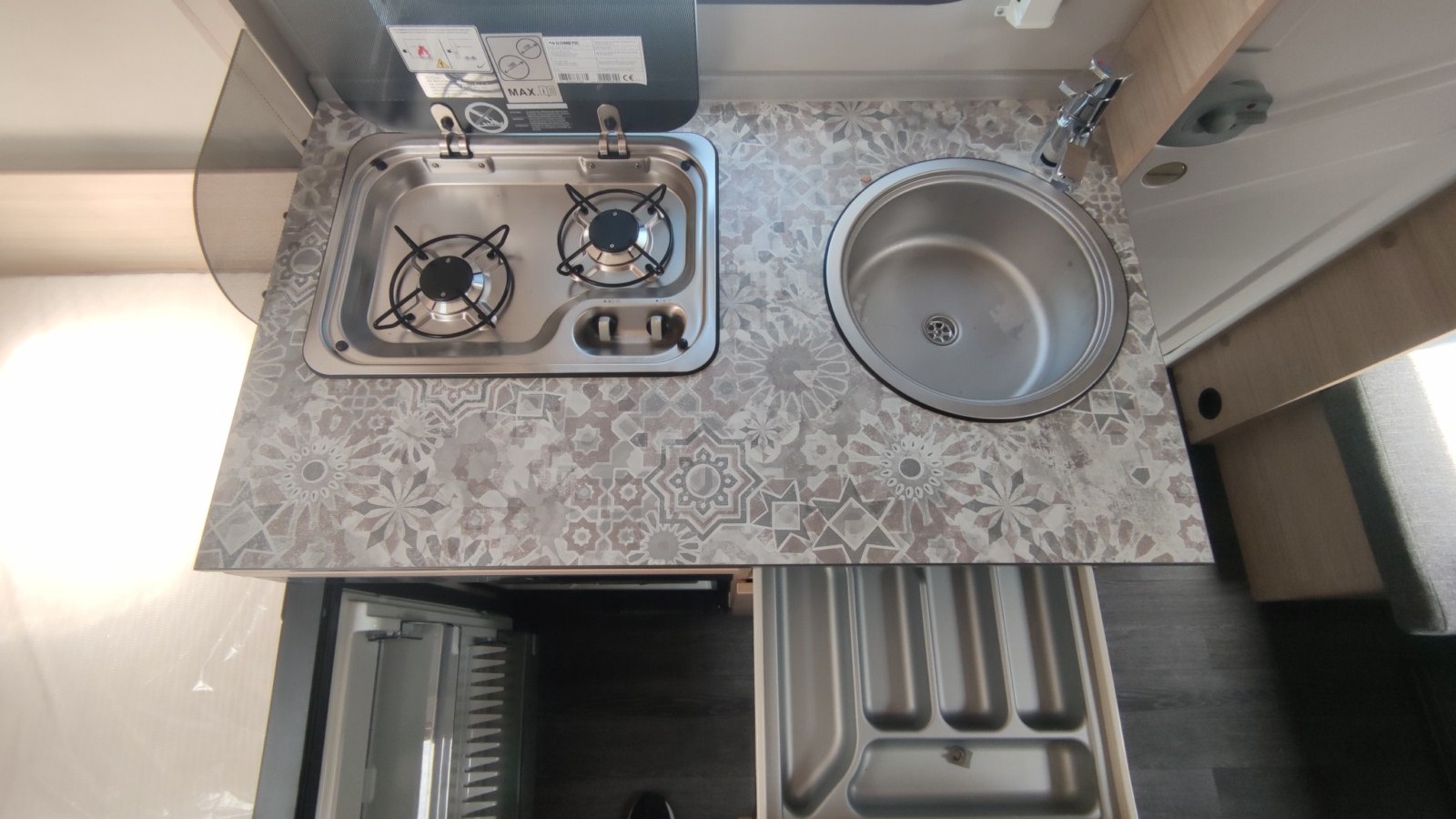 CARAVANA WEINSBERG CARACITO 470 EU