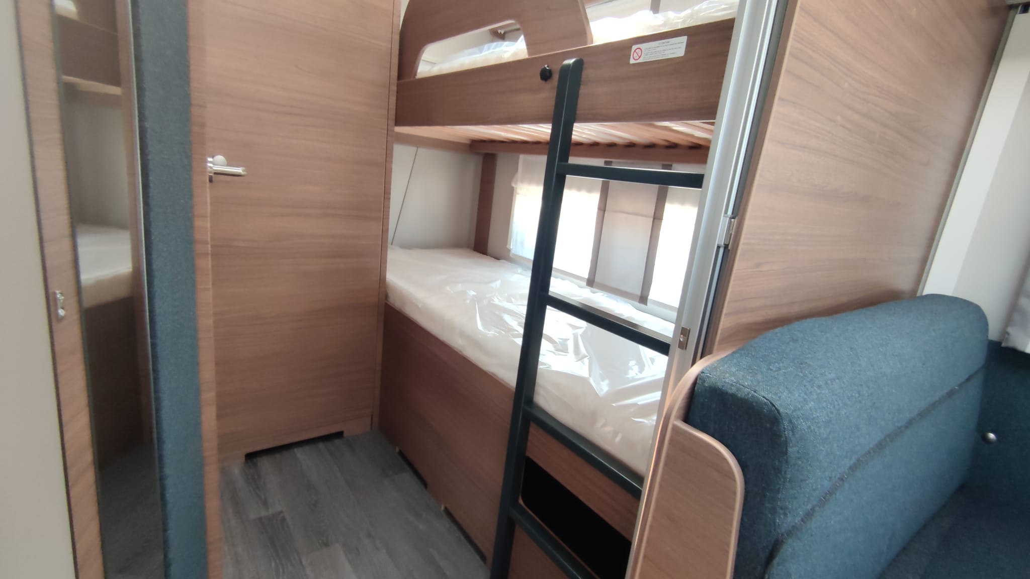 CARAVANA KNAUS SPORT 500 KD