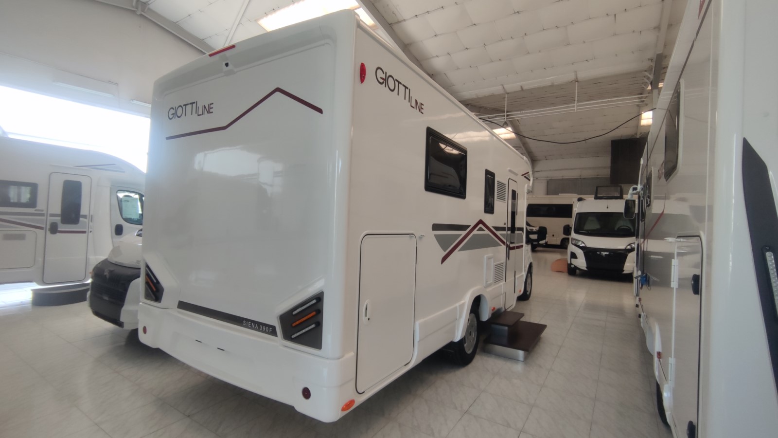 AUTOCARAVANA GIOTTILINE SIENA 390F