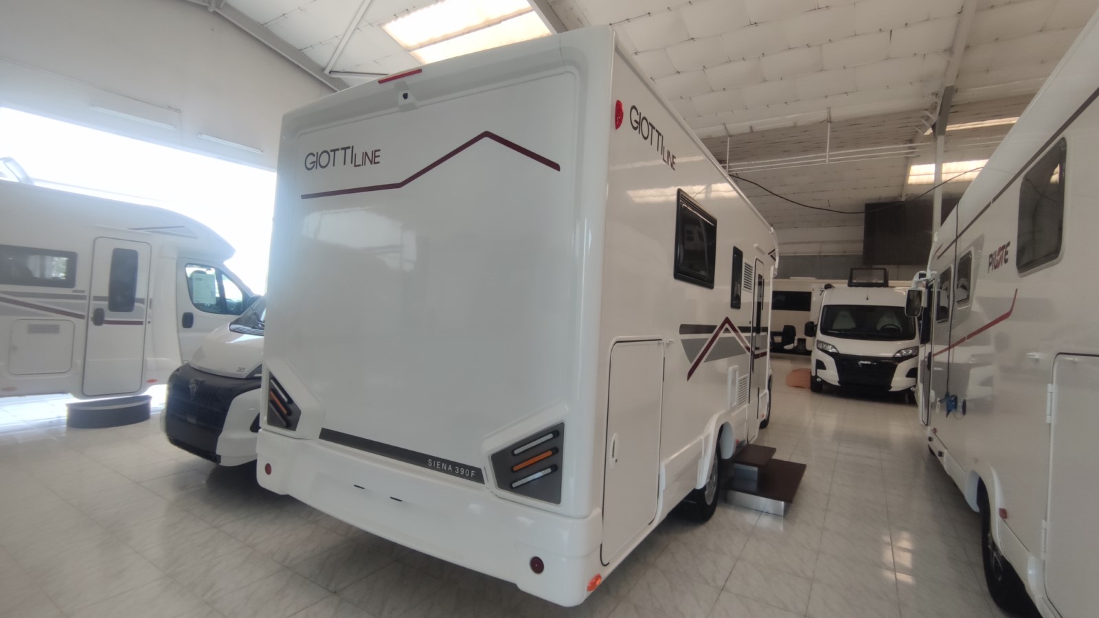 AUTOCARAVANA GIOTTILINE SIENA 390F
