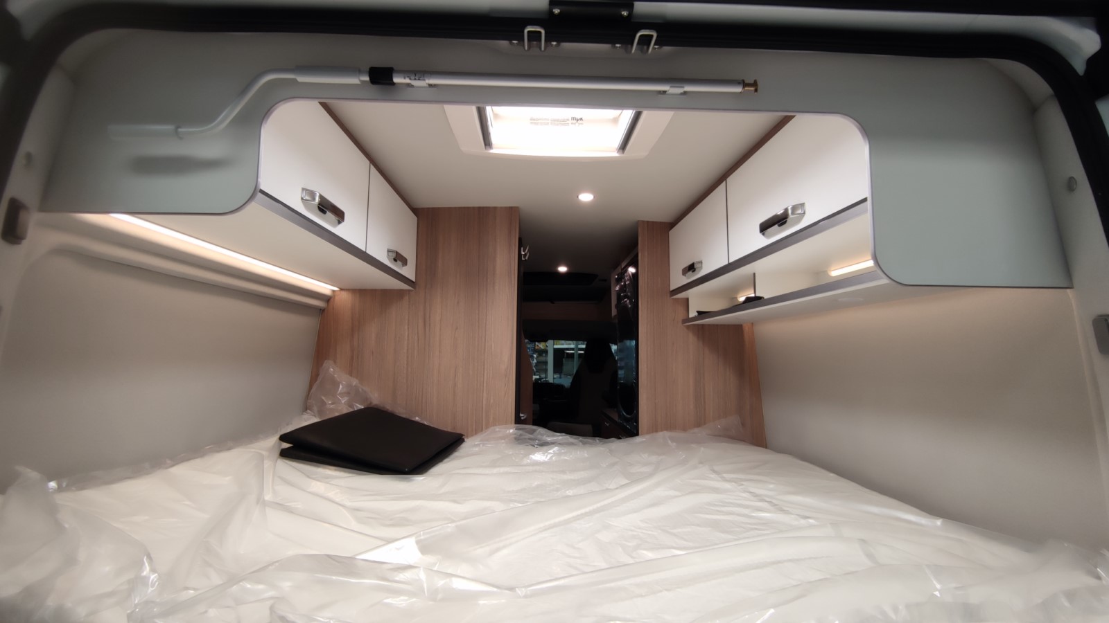 CAMPER WEINSBERG CARABUS 600 MQ EDITION FIRE