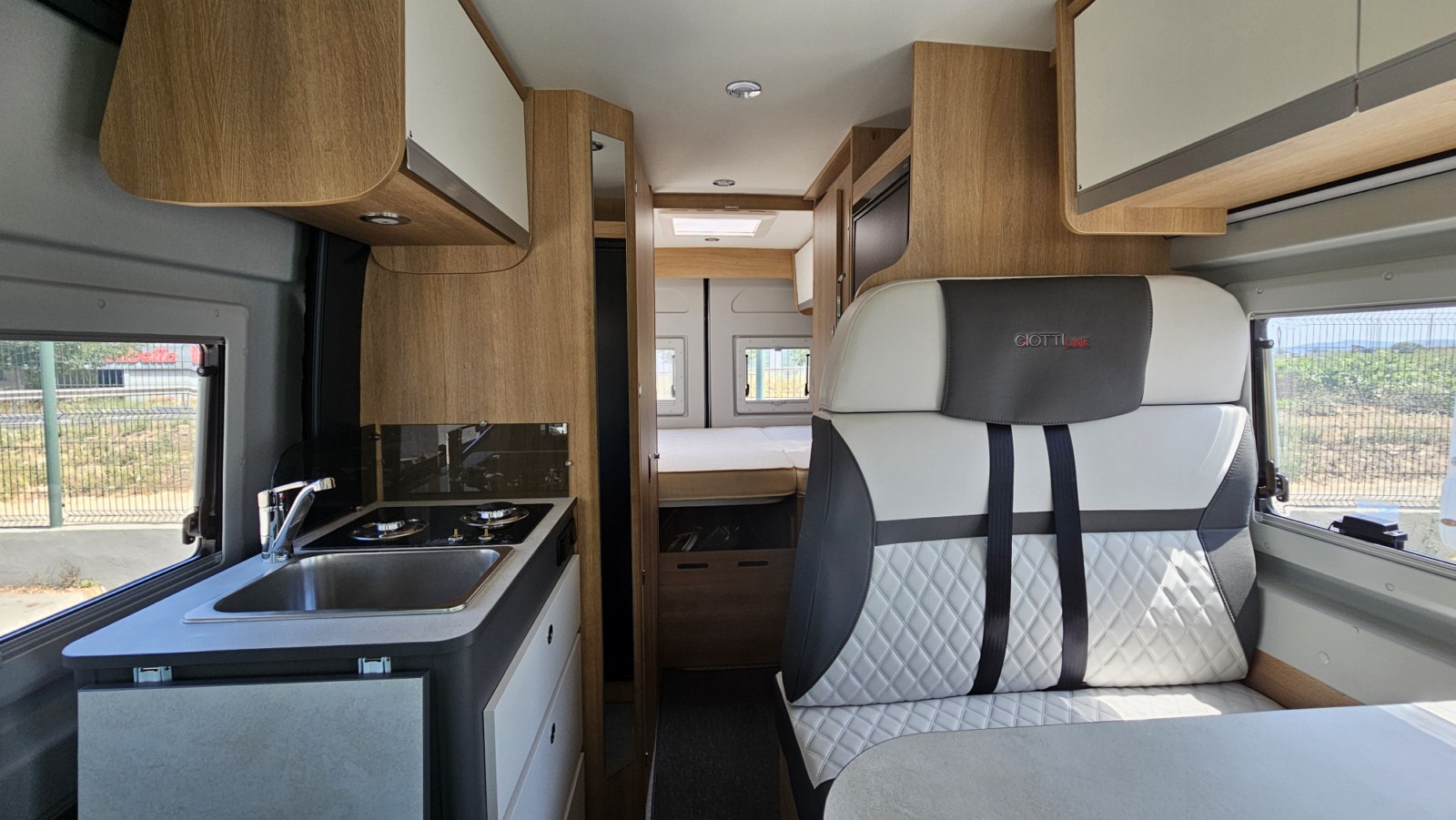 CAMPER GIOTTILINE GIOTTIVAN 60 T AUTOMÁTICA