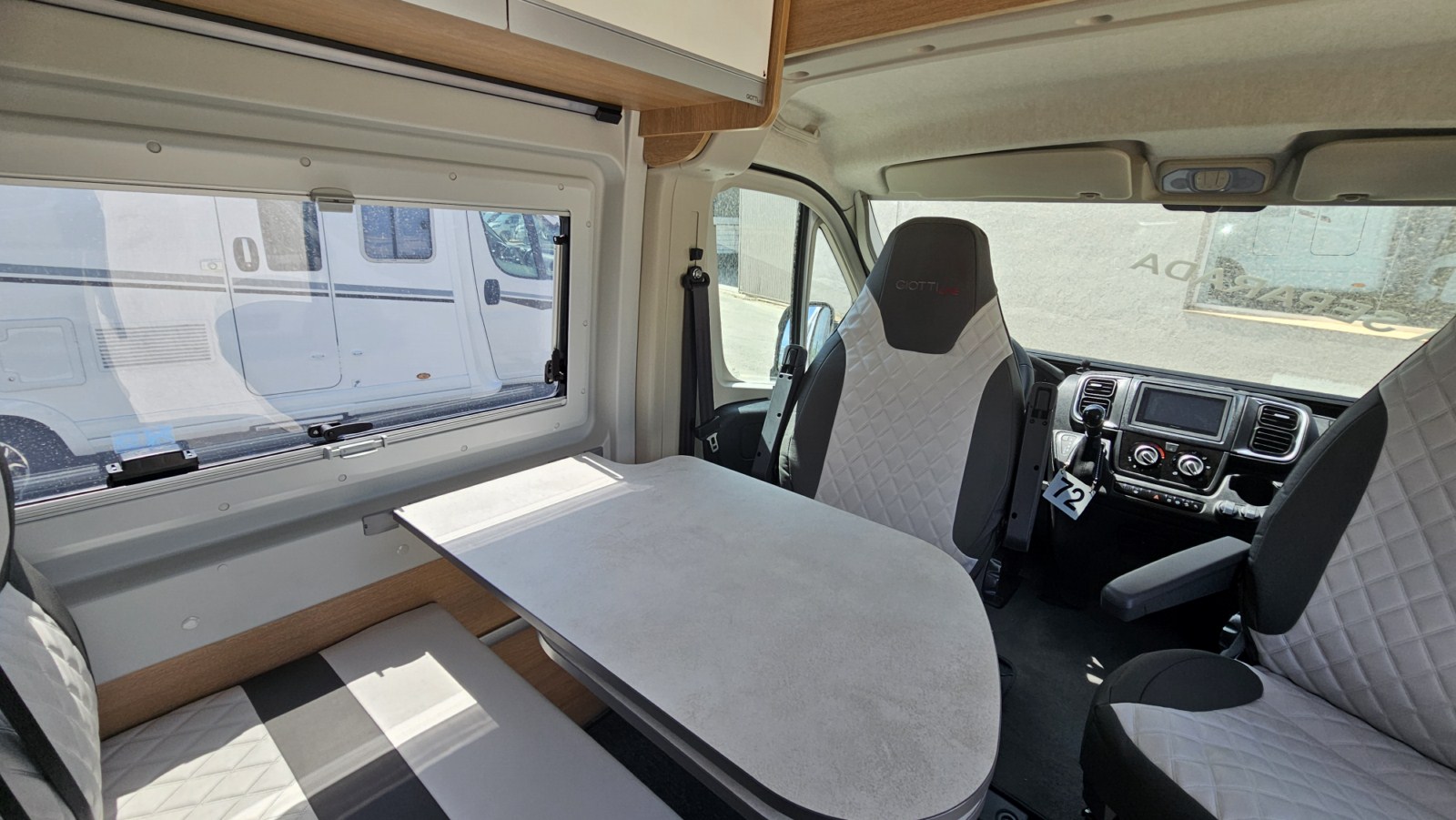 CAMPER GIOTTILINE GIOTTIVAN 60 T AUTOMÁTICA