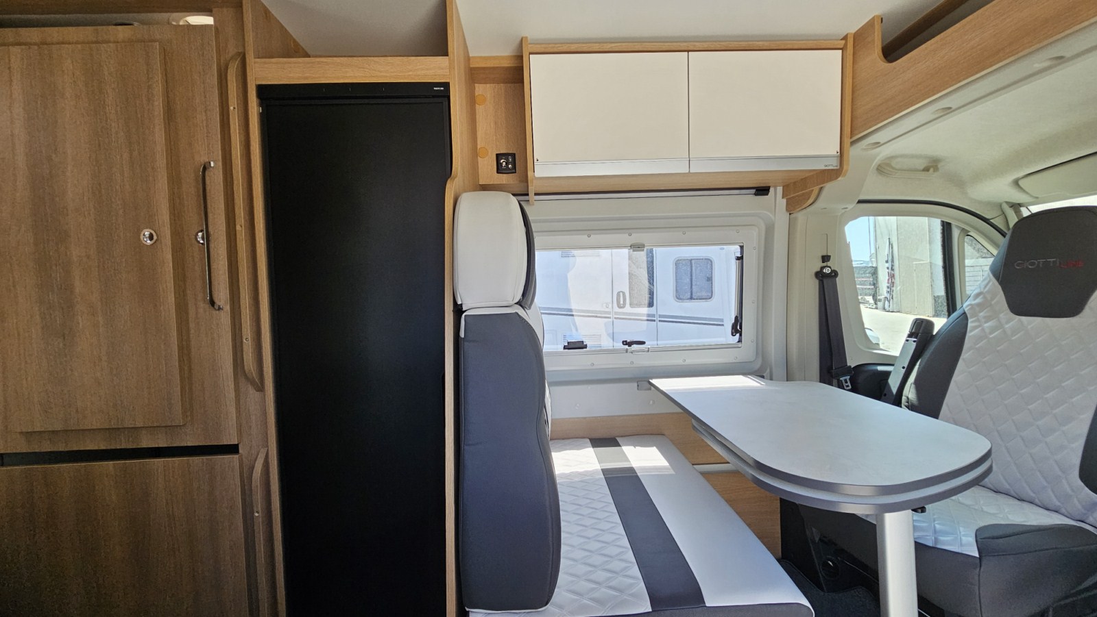 CAMPER GIOTTILINE GIOTTIVAN 60 T AUTOMÁTICA