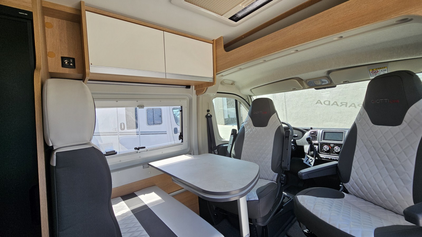 CAMPER GIOTTILINE GIOTTIVAN 60 T AUTOMÁTICA