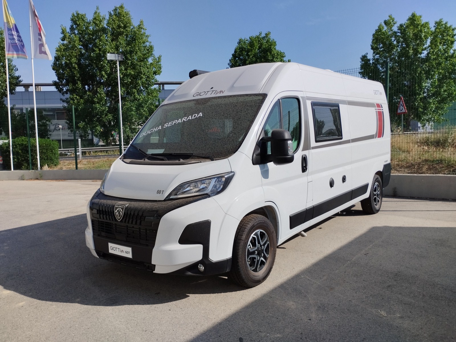 CAMPER GIOTTILINE GIOTTIVAN 60 T AUTOMÁTICA