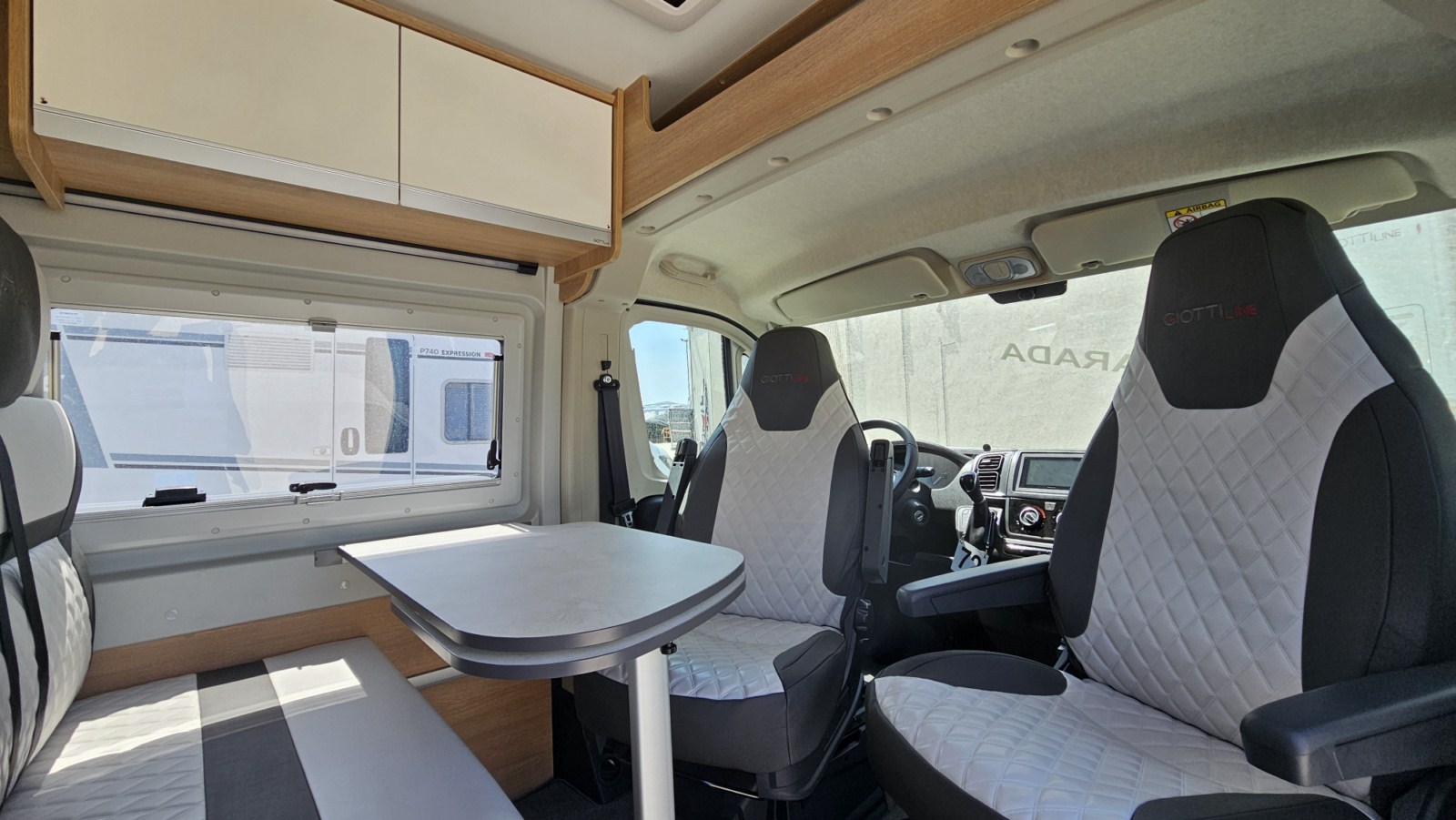 CAMPER GIOTTILINE GIOTTIVAN 60 T AUTOMÁTICA