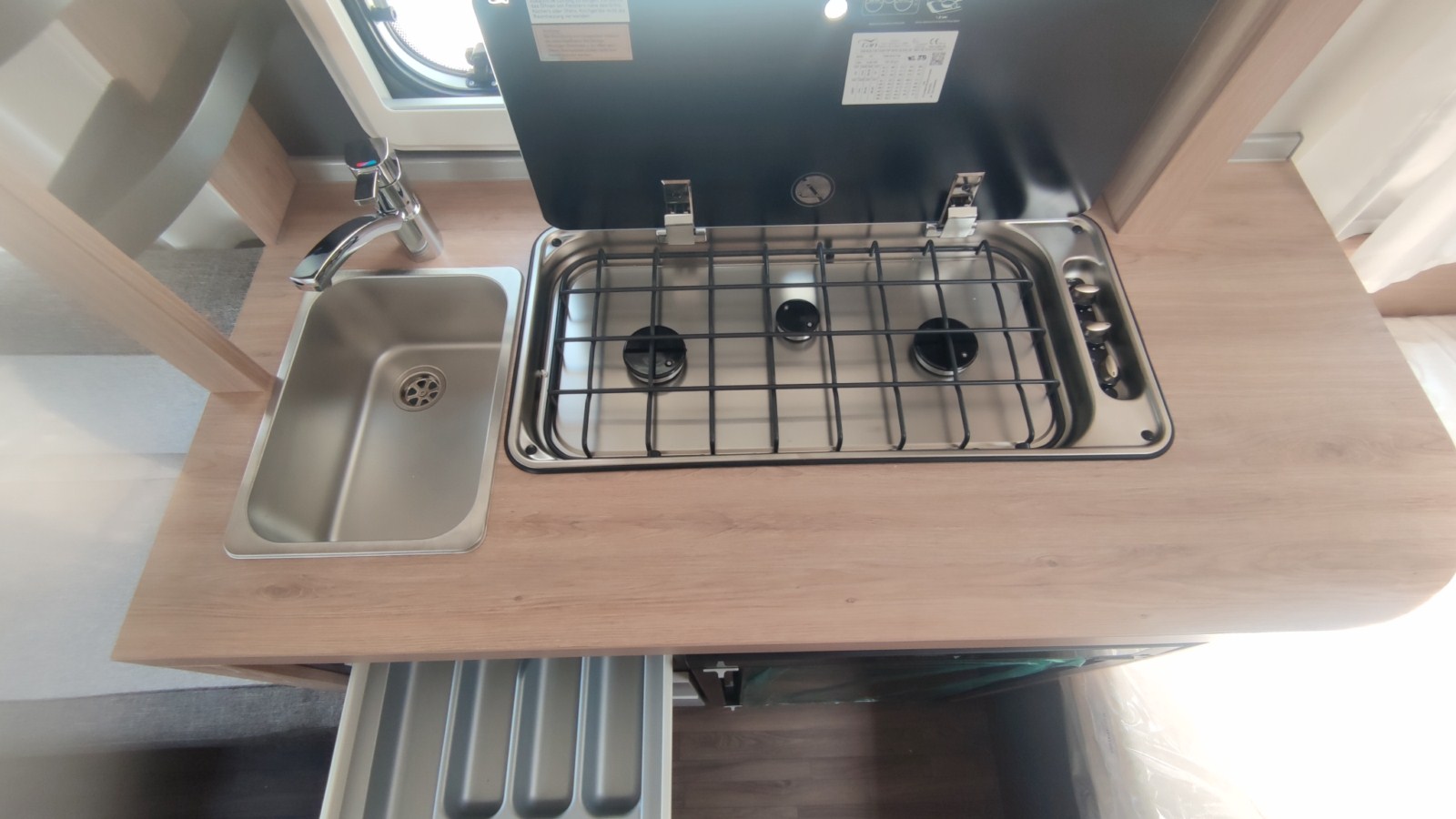 CARAVANA KNAUS SPORT 450 FU