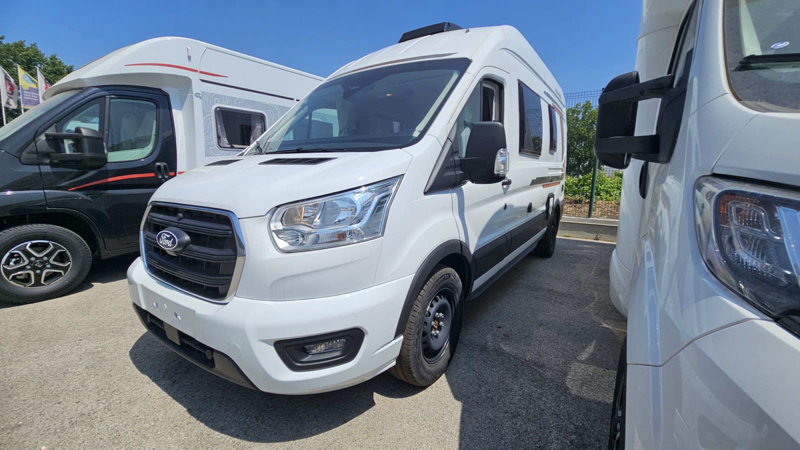 CAMPER WEINSBERG CARABUS 600 MQ FORD