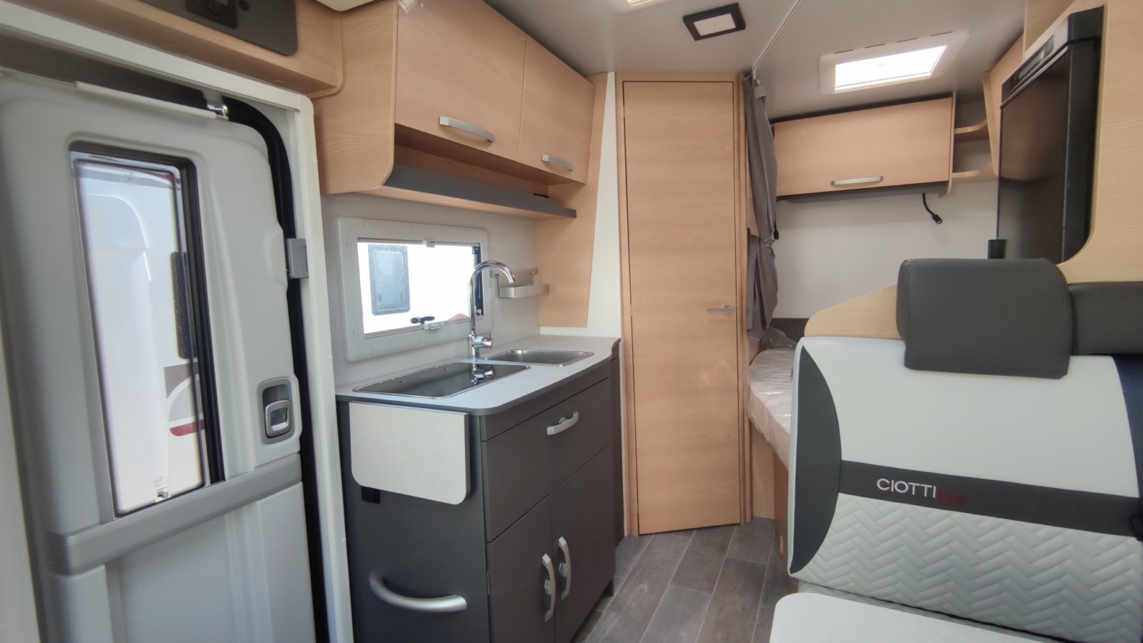 AUTOCARAVANA GIOTTILINE SIENA 330