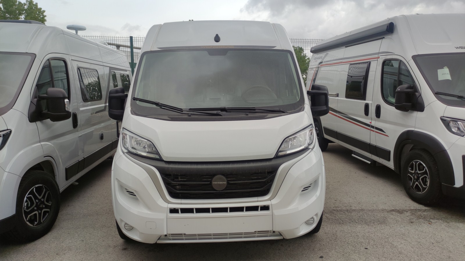 CAMPER WEINSBERG CARABUS 600 MQ