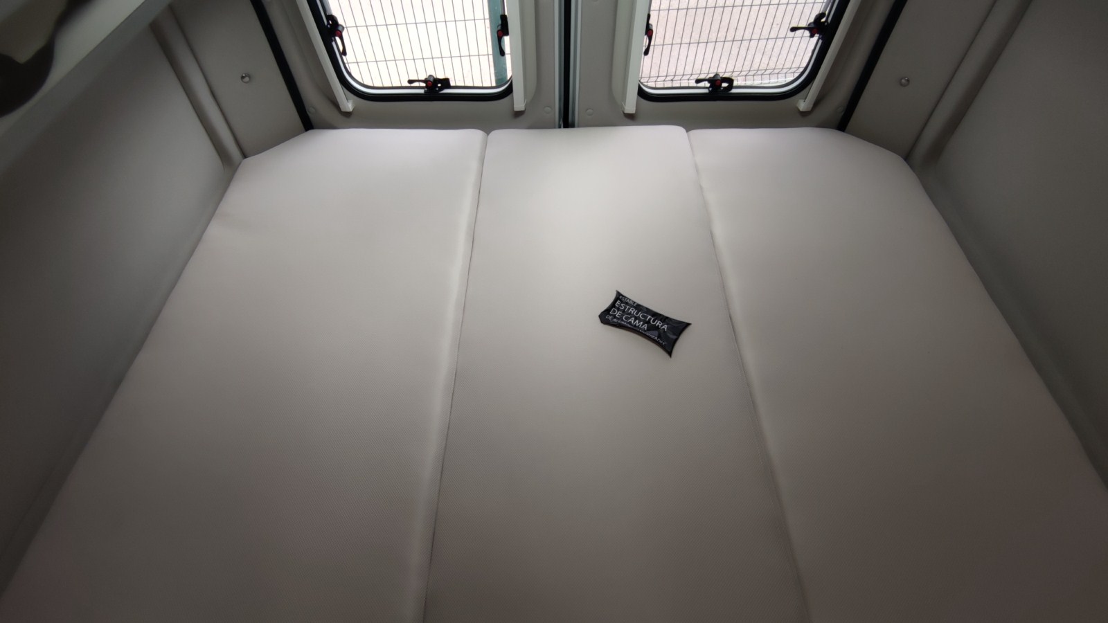 CAMPER WEINSBERG CARABUS 600 MQ