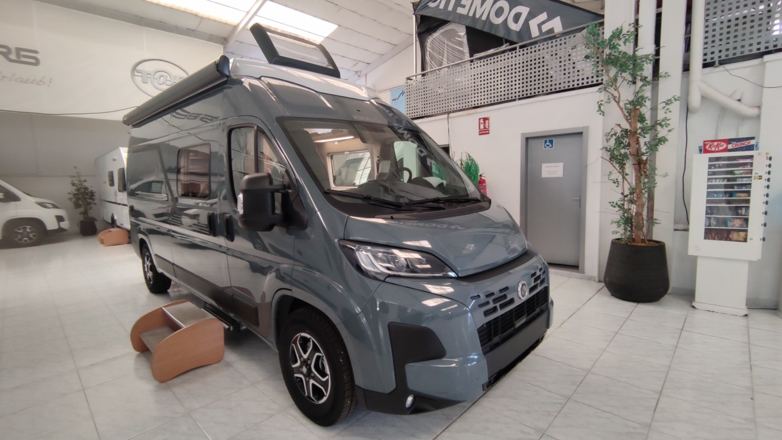 CAMPER BOXLIFE 600 MQ PLATINUM EDITION
