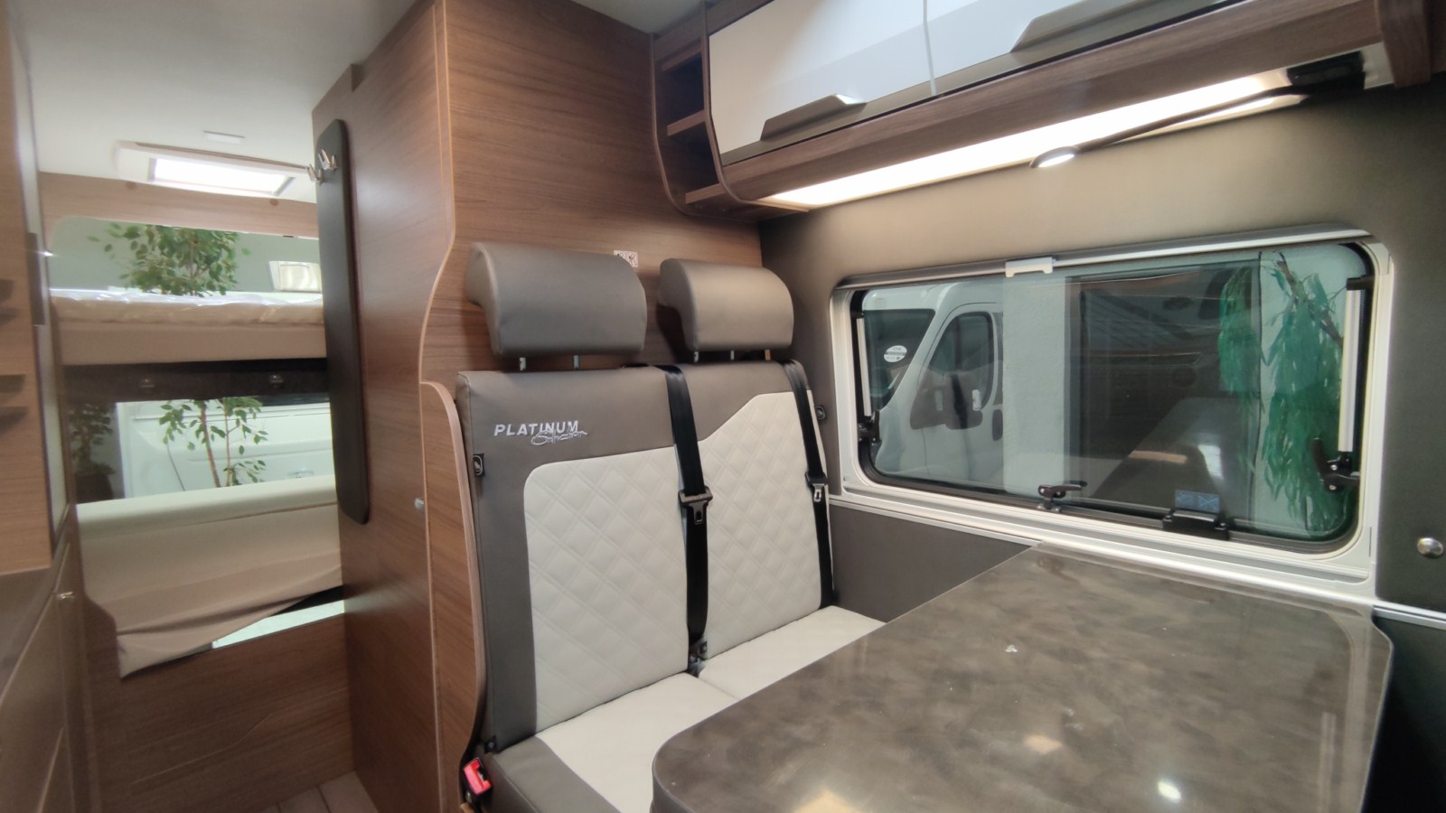 CAMPER BOXLIFE 600 MQ PLATINUM EDITION