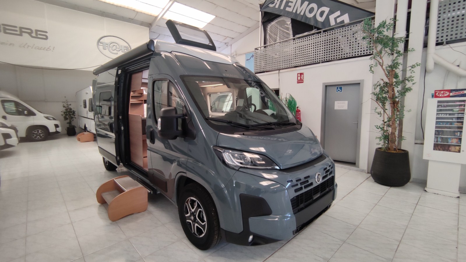 CAMPER BOXLIFE 600 MQ PLATINUM EDITION