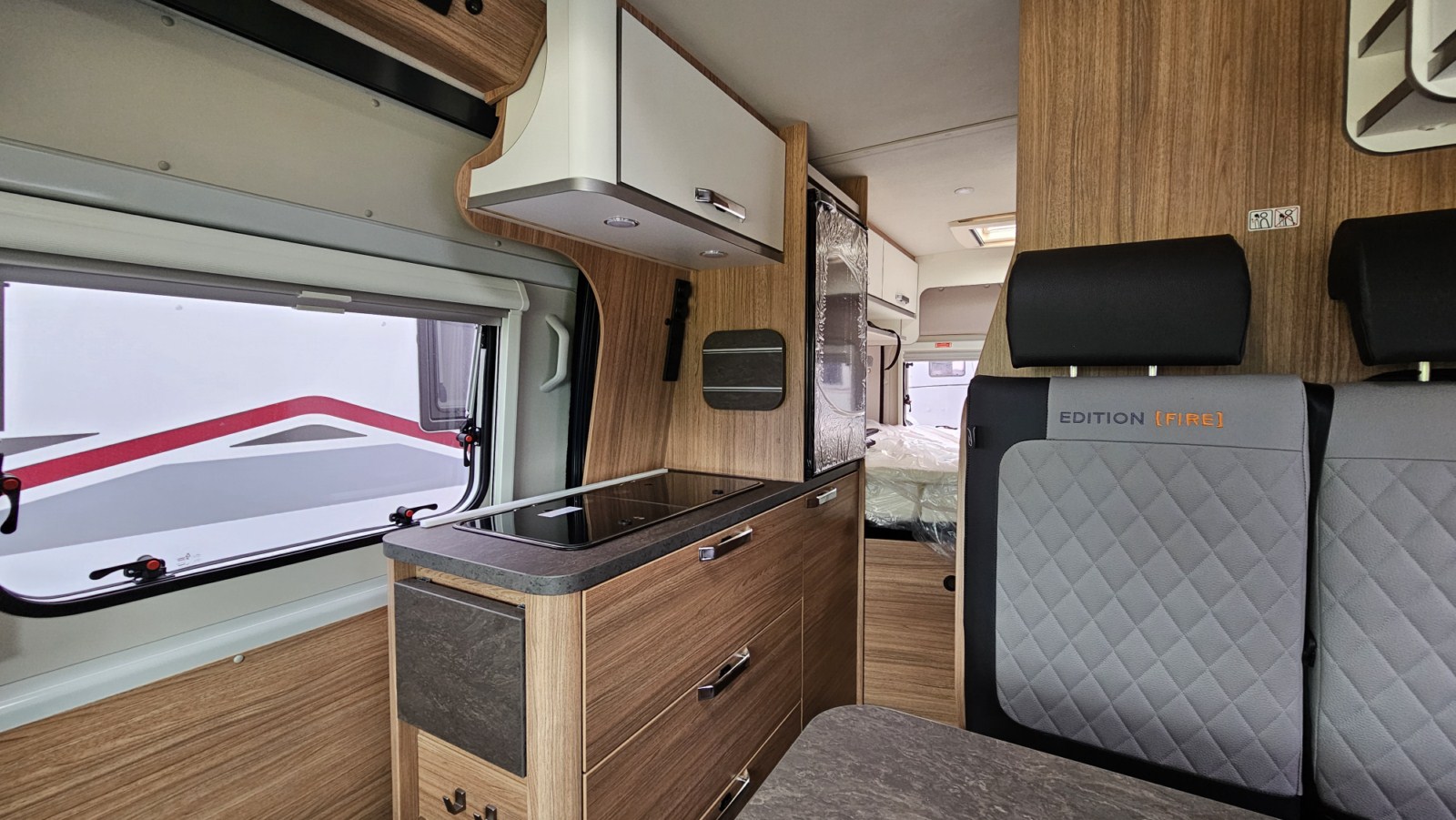 CAMPER WEINSBERG CARABUS 600 MQ