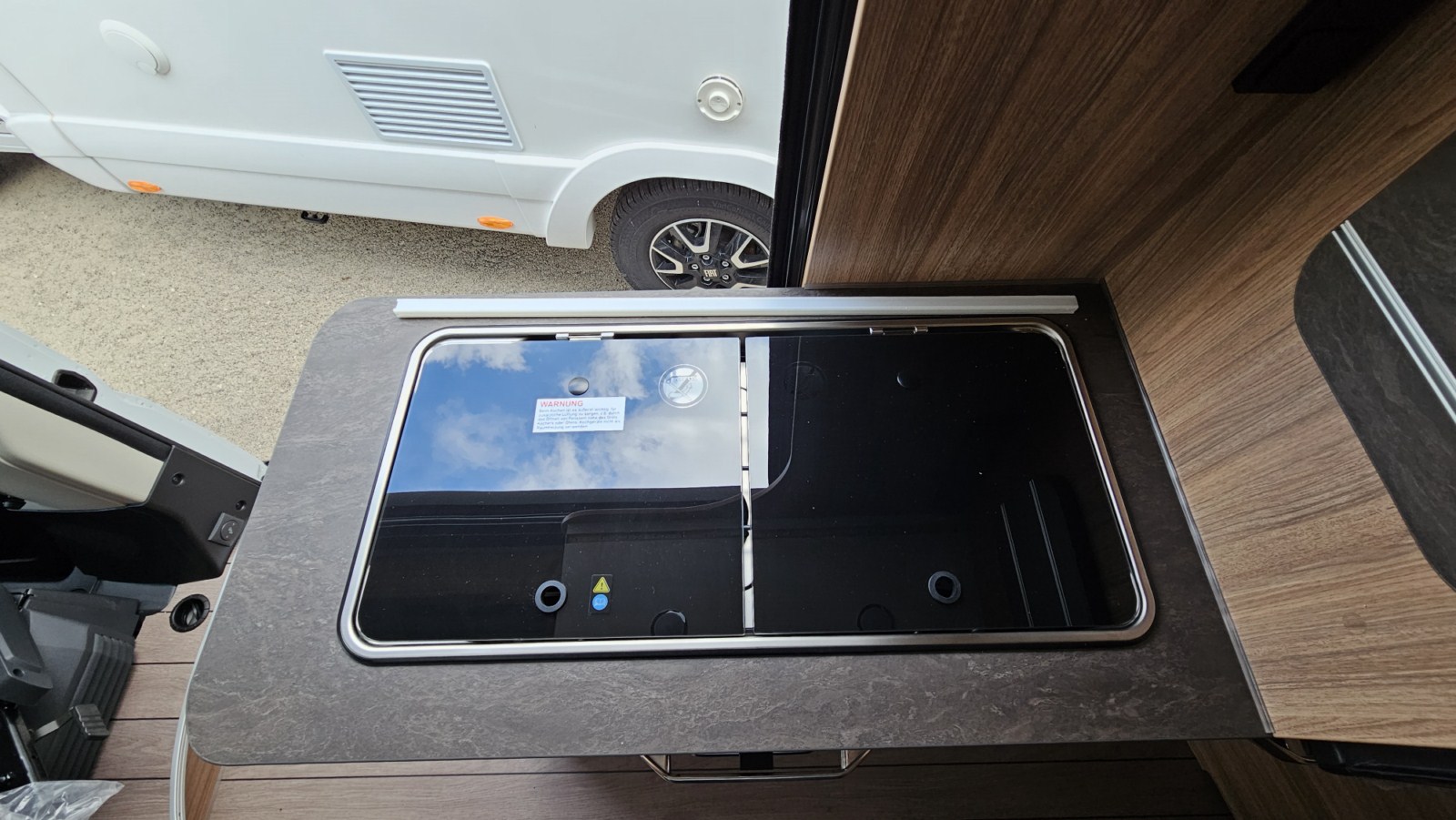 CAMPER WEINSBERG CARABUS 600 MQ