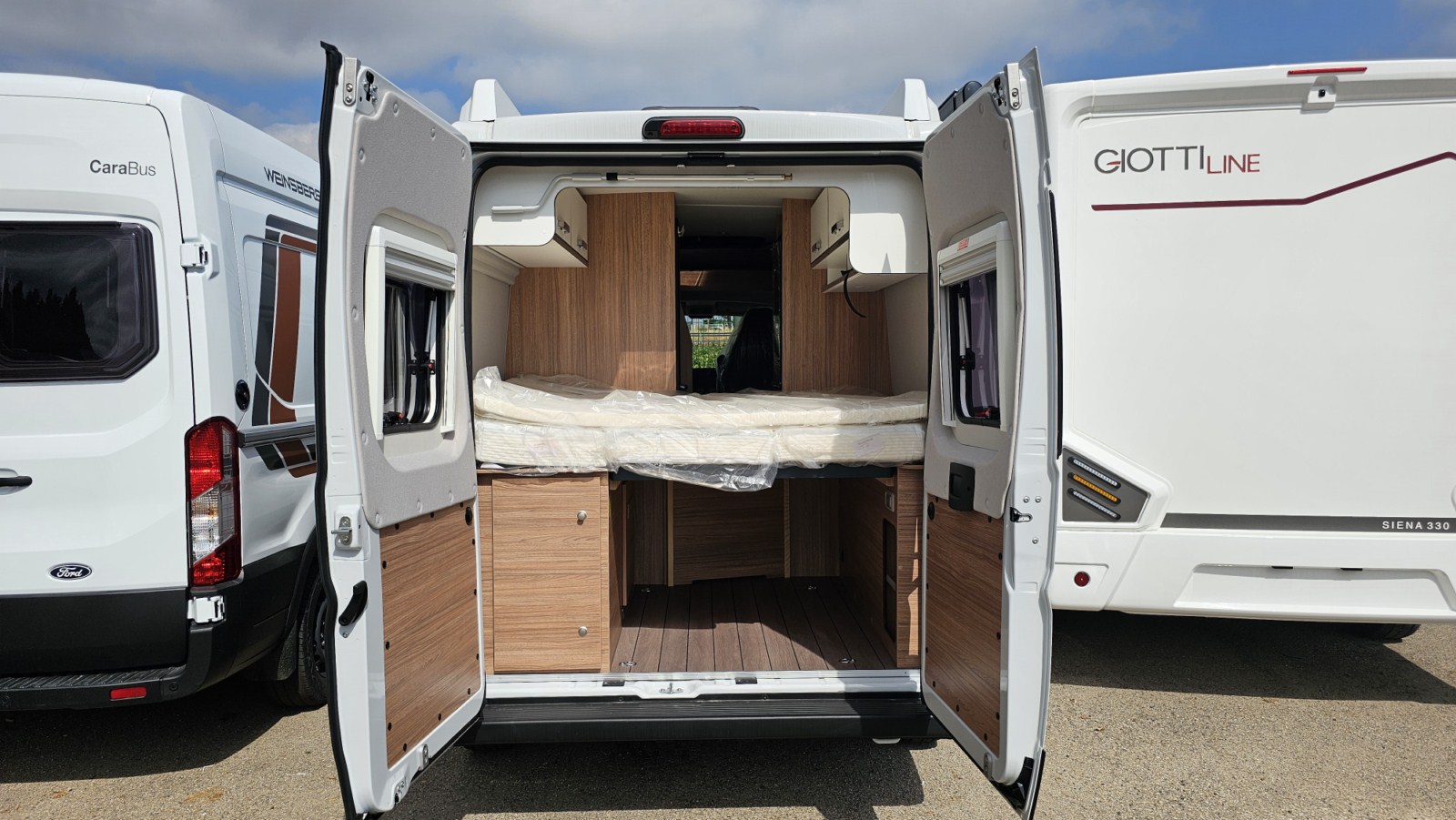 CAMPER WEINSBERG CARABUS 600 MQ
