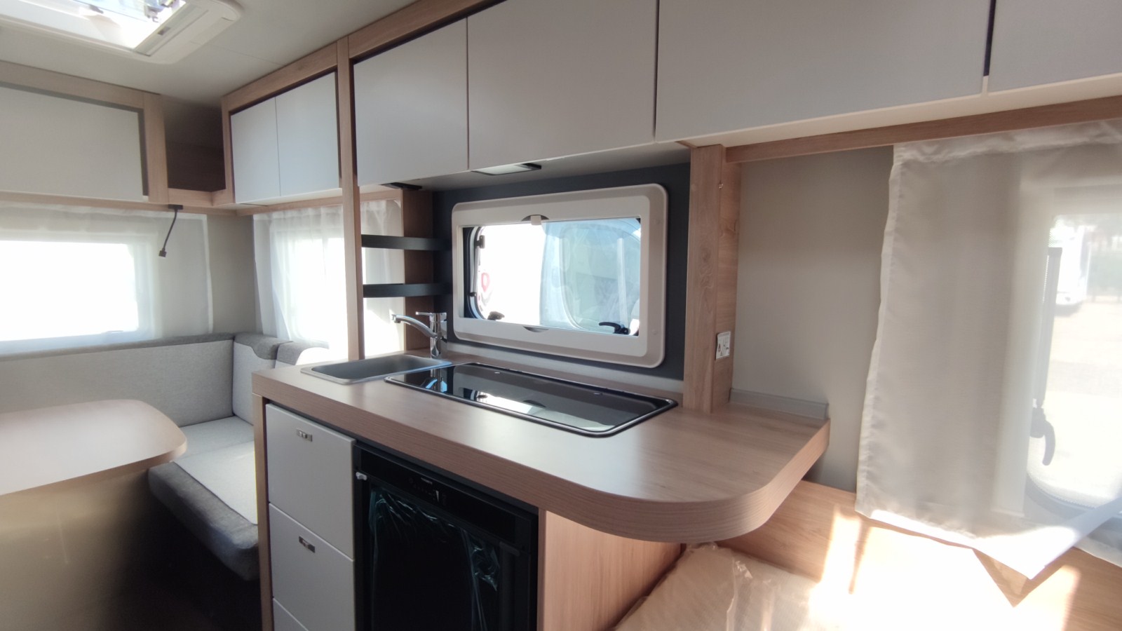 CARAVANA KNAUS SPORT 450 FU