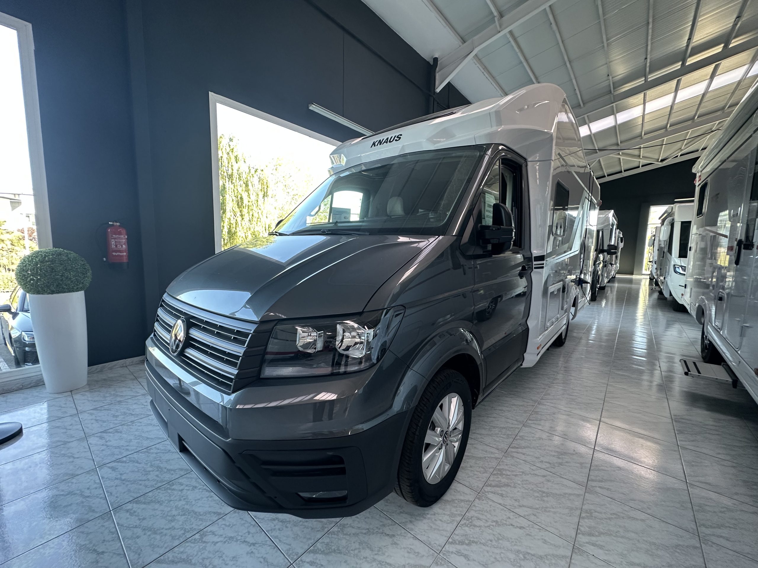 AUTOCARAVANA KNAUS VAN WAVE 640 MEG VANSATION