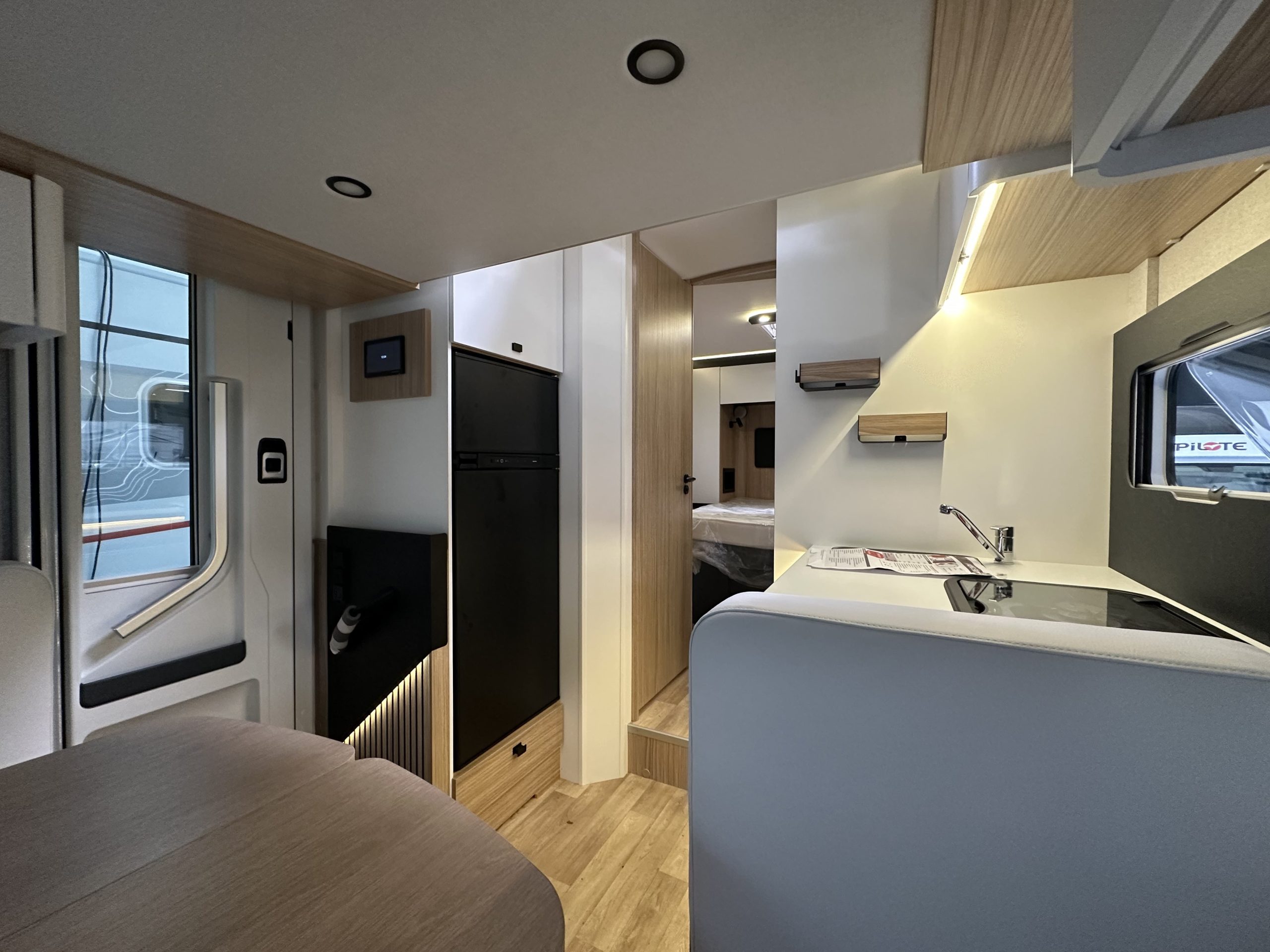 AUTOCARAVANA PILOTE P740 FC EVIDENCE