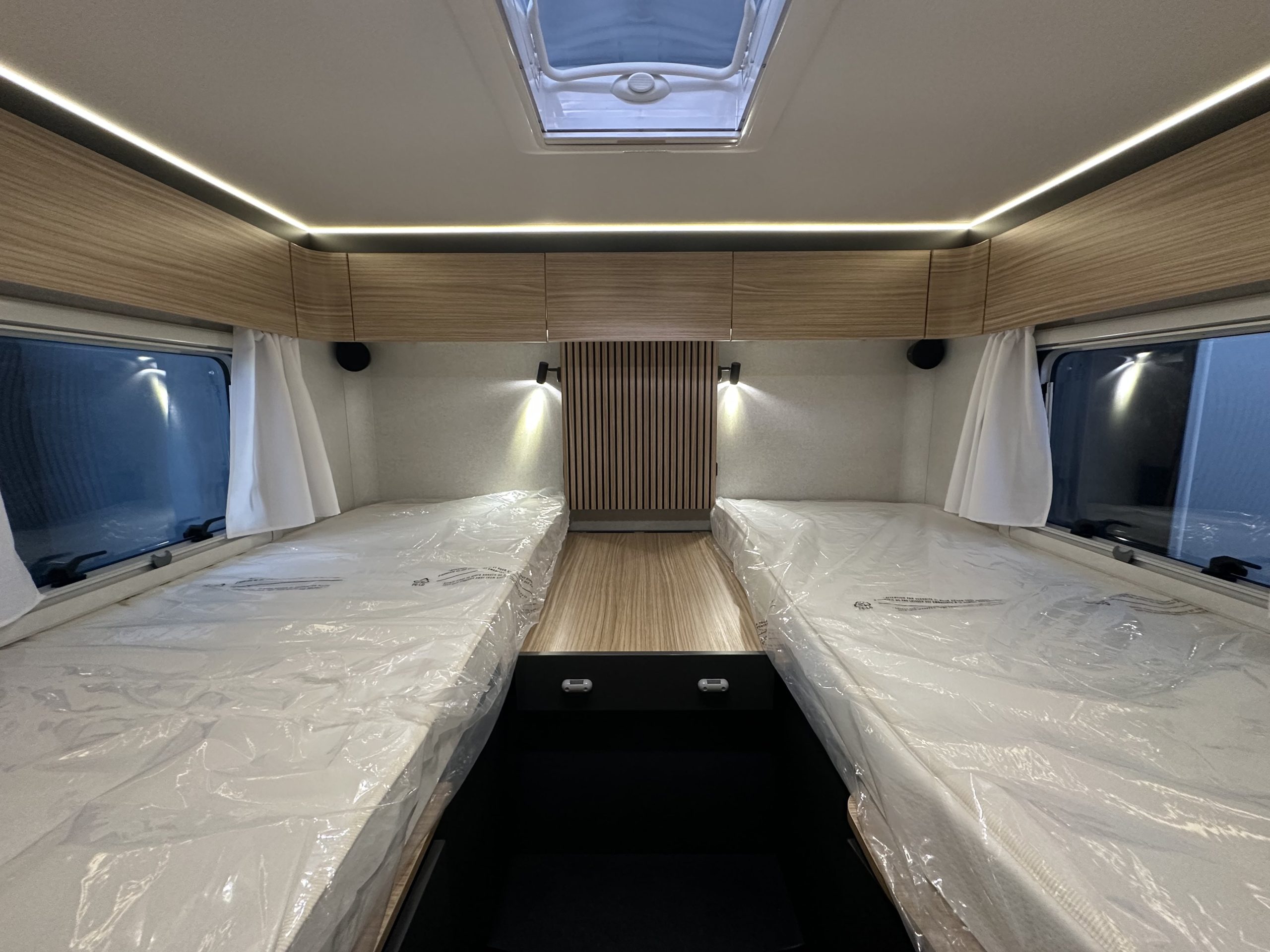 AUTOCARAVANA PILOTE P740FGJ EVIDENCE