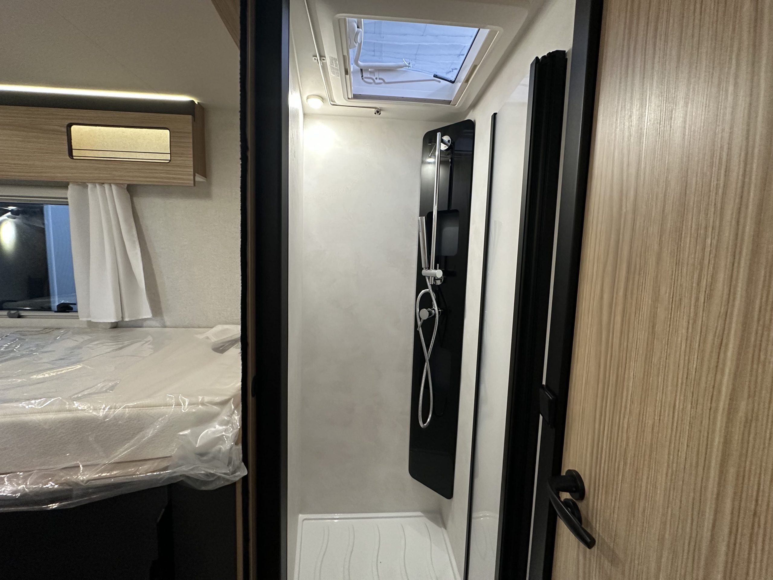 AUTOCARAVANA PILOTE P740FGJ EVIDENCE