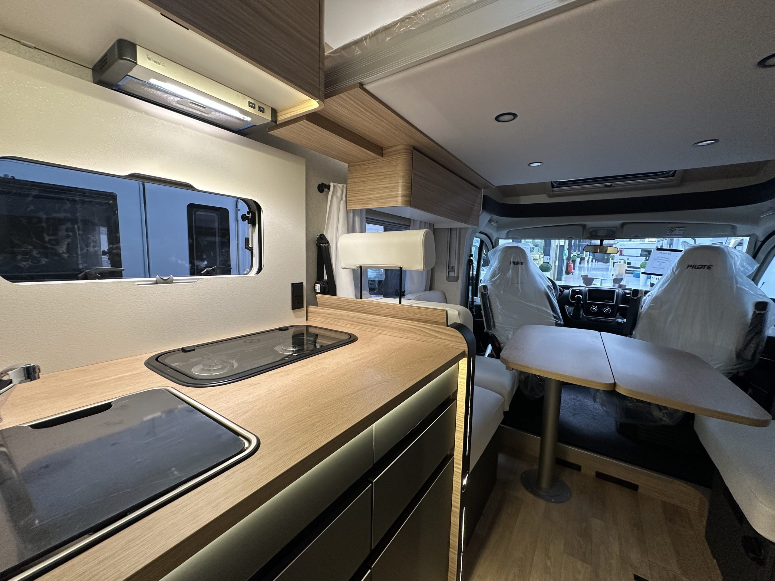 AUTOCARAVANA PILOTE P740FGJ EVIDENCE