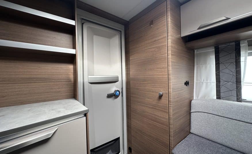 CARAVANA SEGUNDA MANO KNAUS SPORT 420 QD