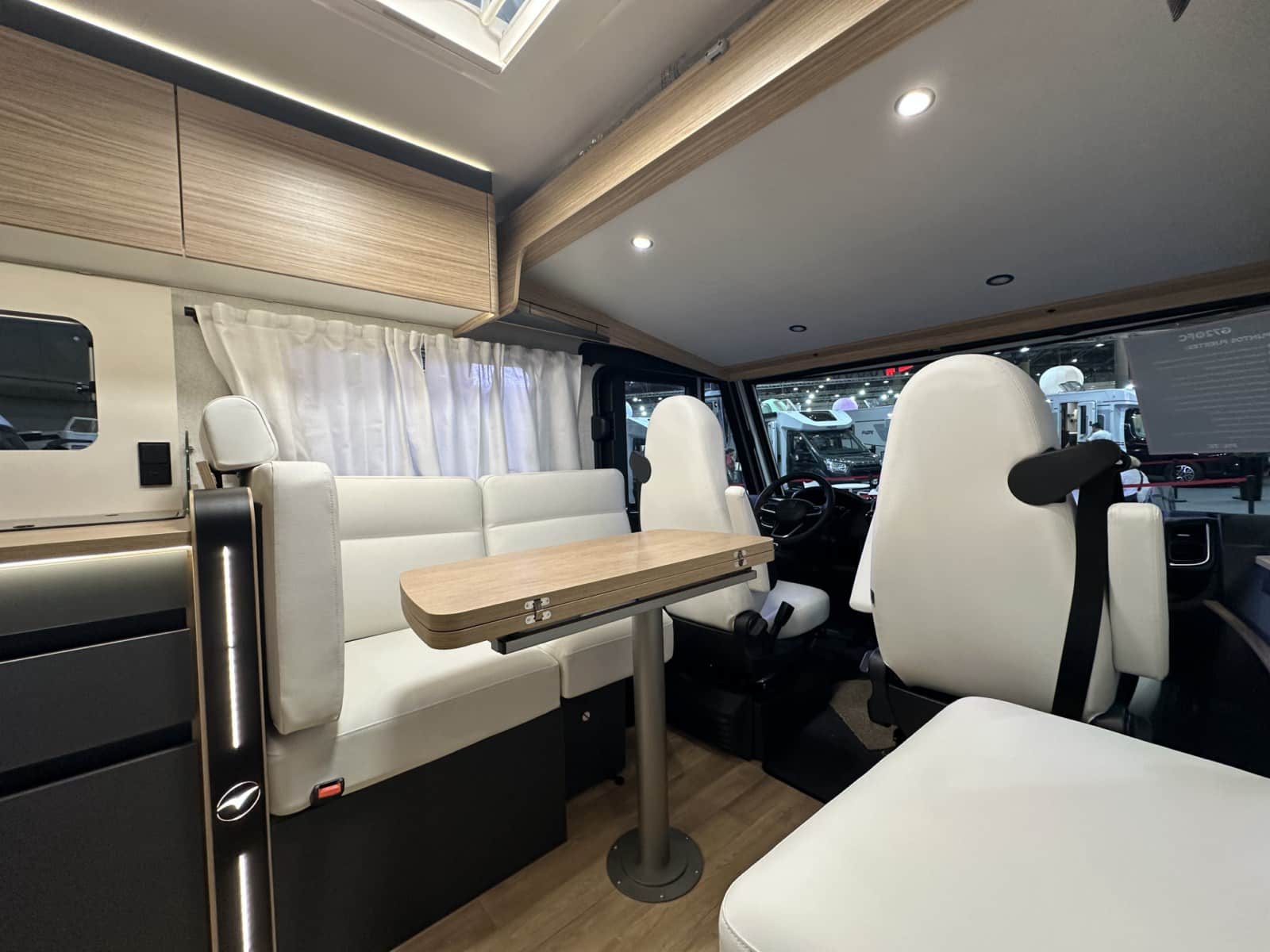 AUTOCARAVANA PILOTE G720 FC EXPRESSION