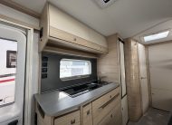 CARAVANA FENDT BIANCO ACTIV 560 SKM