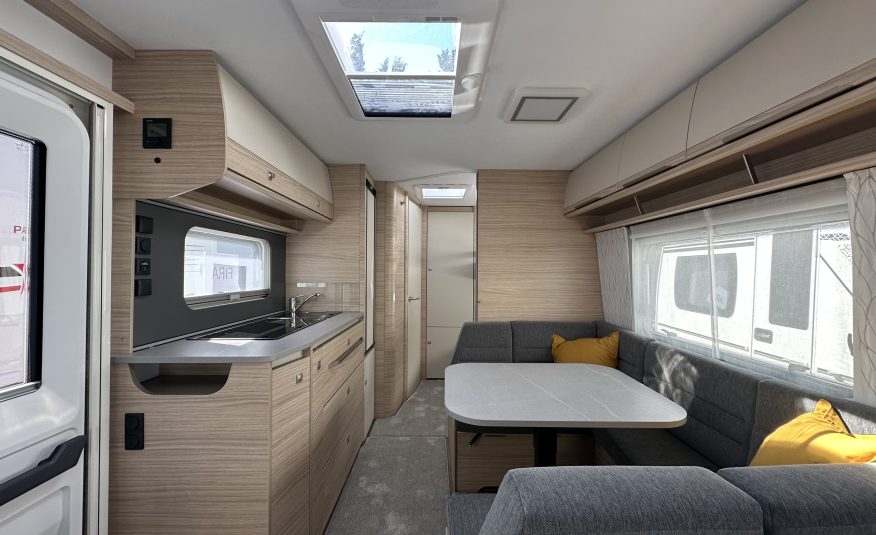 CARAVANA FENDT BIANCO ACTIV 560 SKM