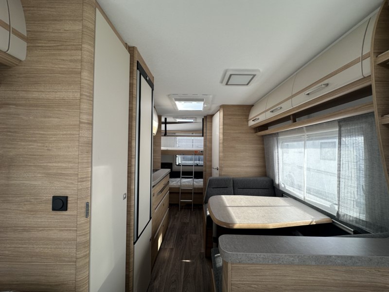 CARAVANA FENDT BIANCO ACTIV 550 KMG