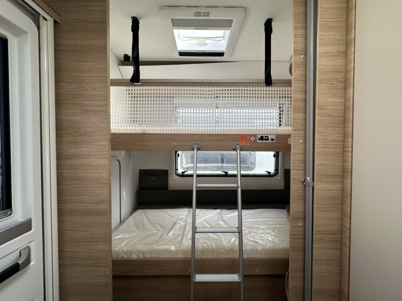 CARAVANA FENDT BIANCO ACTIV 550 KMG