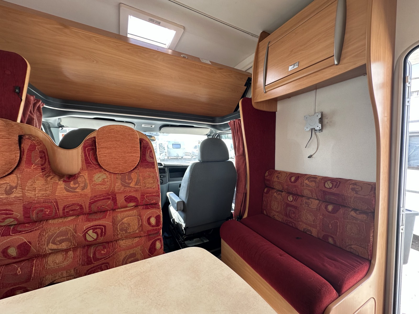 AUTOCARAVANA SEGUNDA MANO CHALLENGER GENESIS