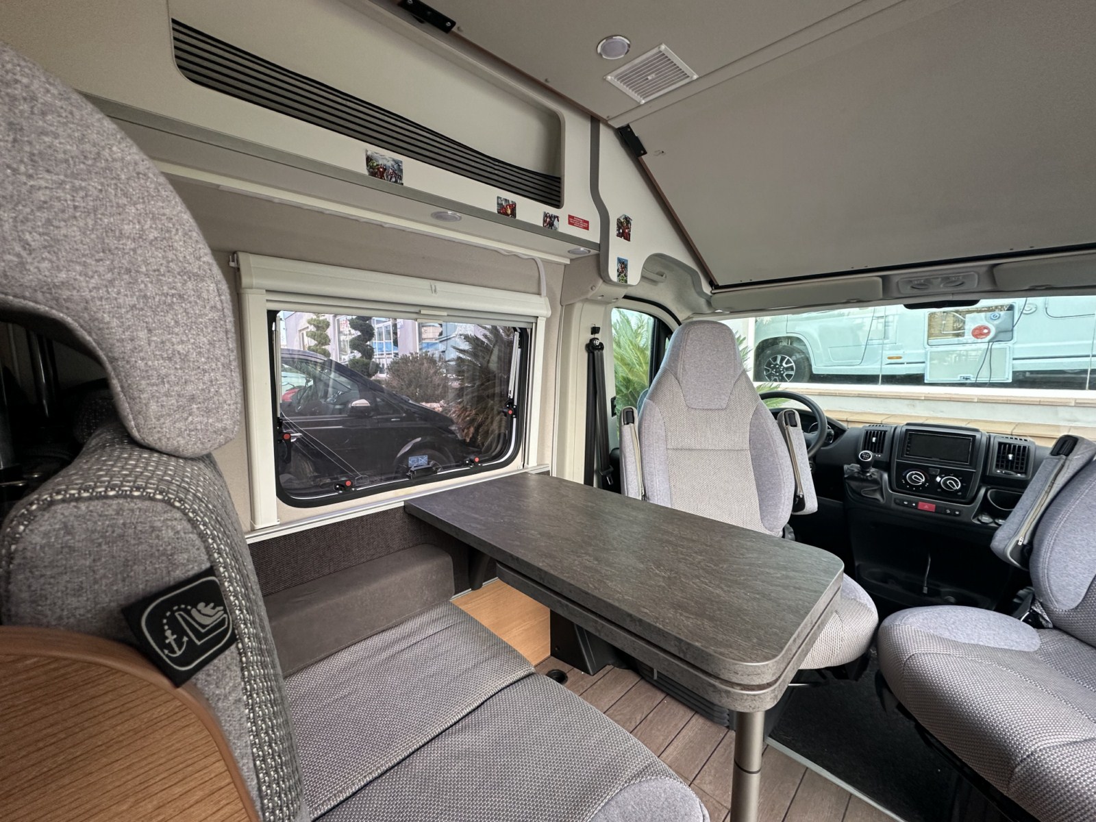 CAMPER SEGUNDA MANO WEINSBERG CARABUS 600 DQ