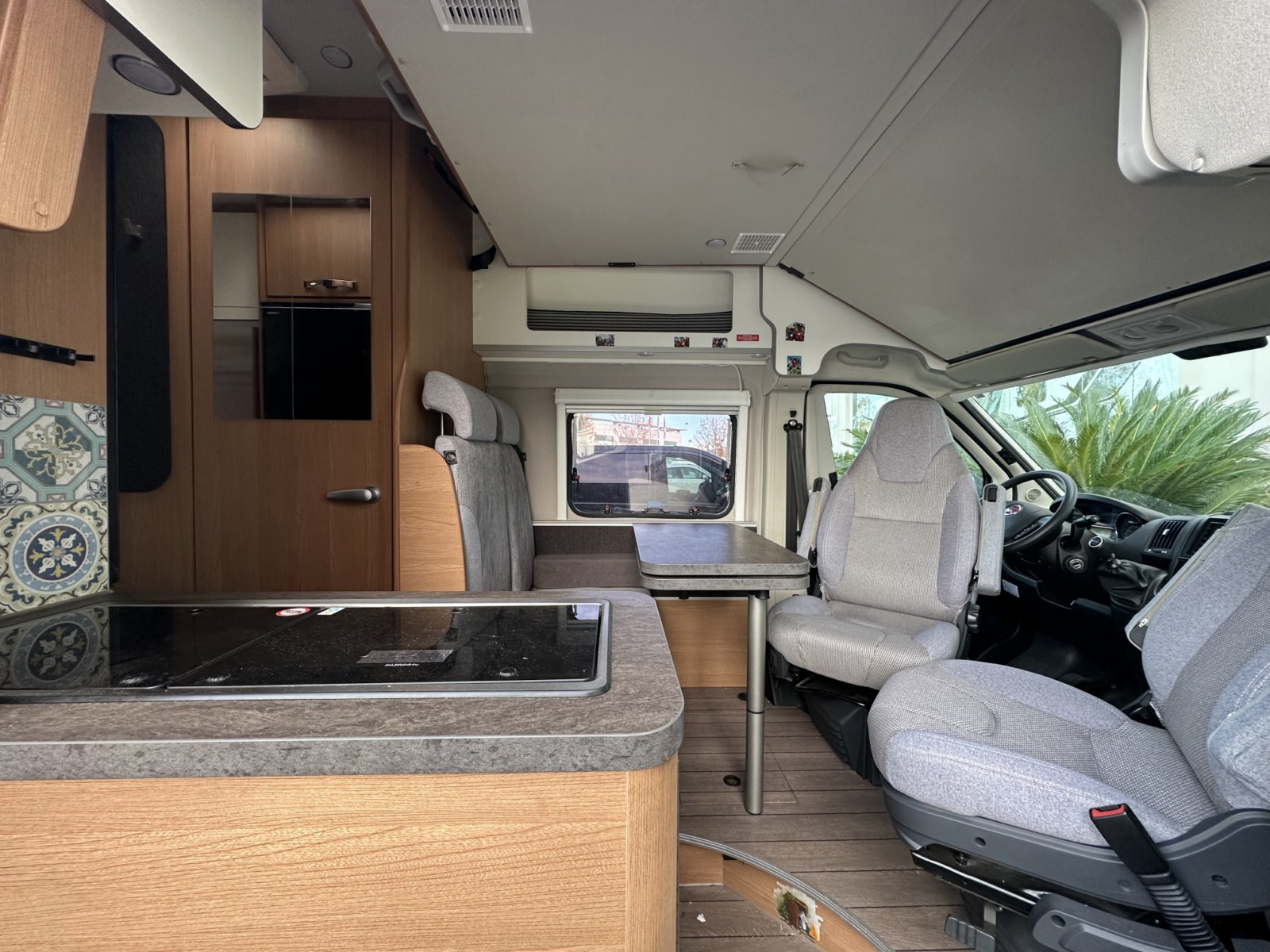 CAMPER SEGUNDA MANO WEINSBERG CARABUS 600 DQ